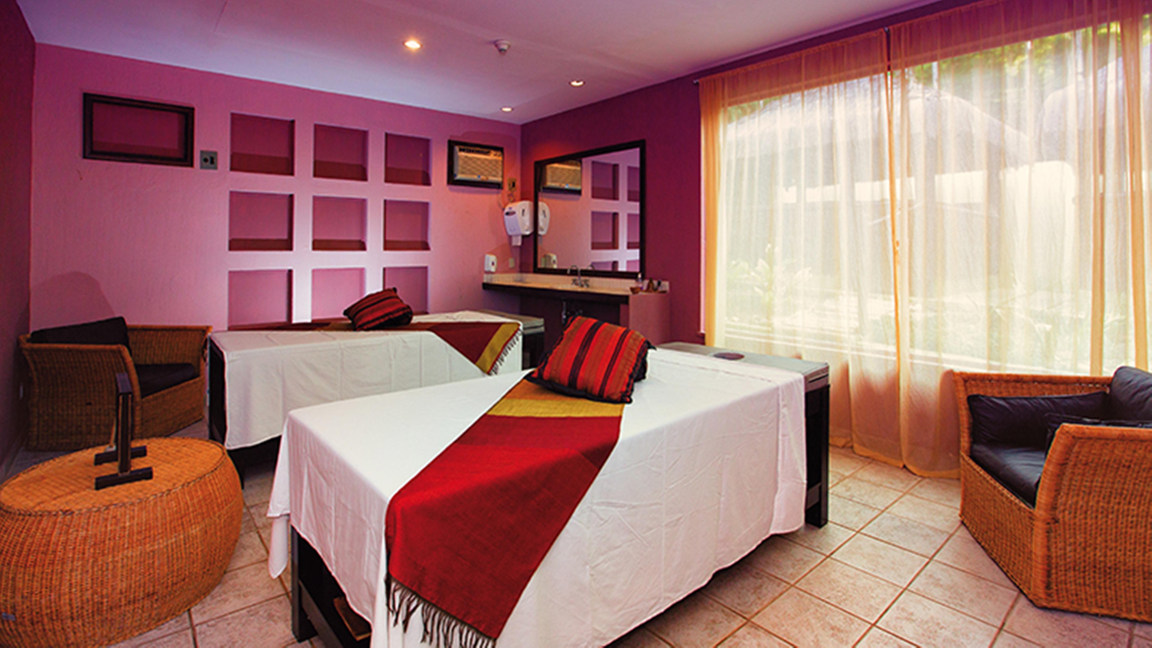 Vila Gale Eco Resort Angra Angra dos Reis Exterior photo A room at the spa