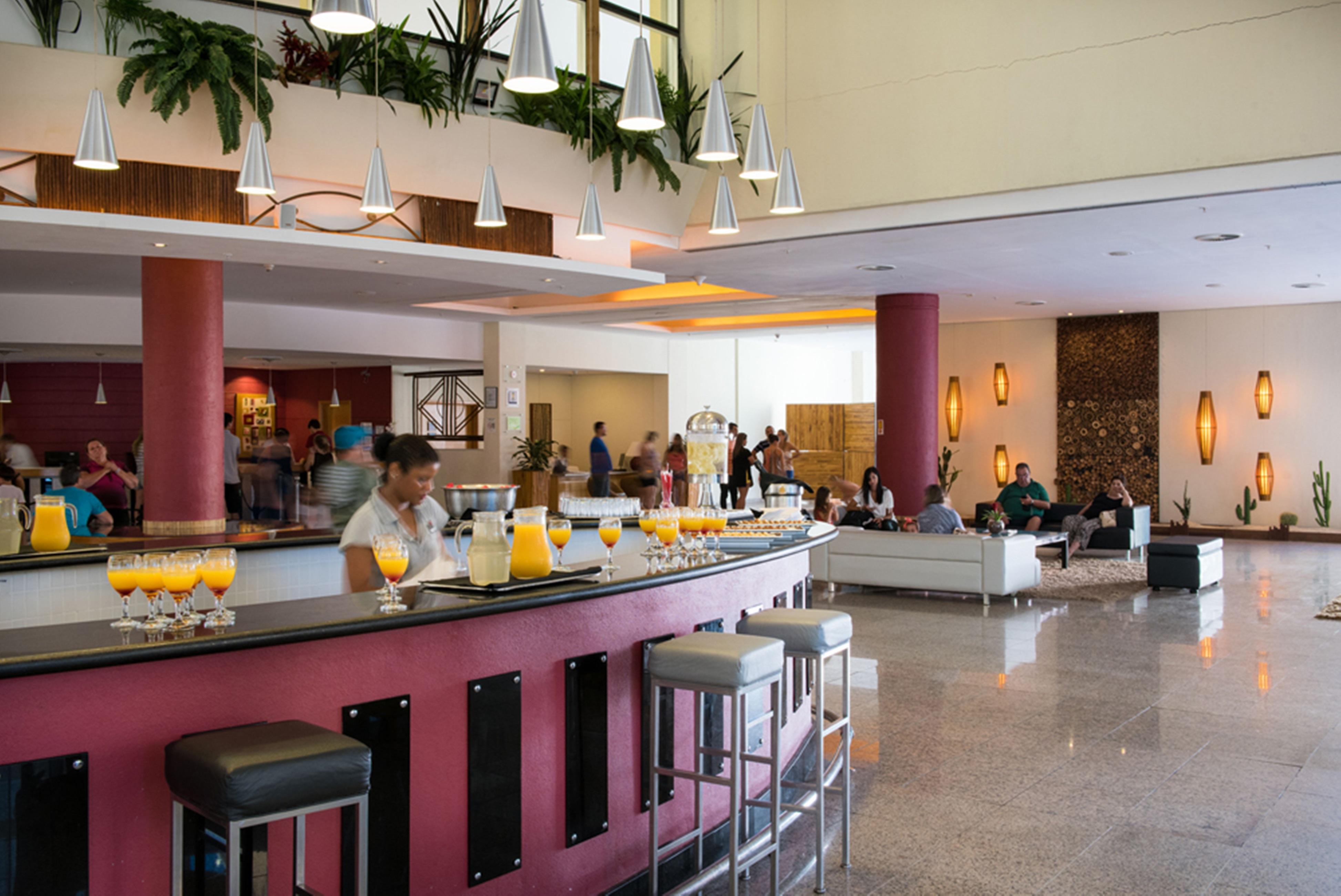 Vila Gale Eco Resort Angra Angra dos Reis Exterior photo The lobby bar at the Sheraton Berlin